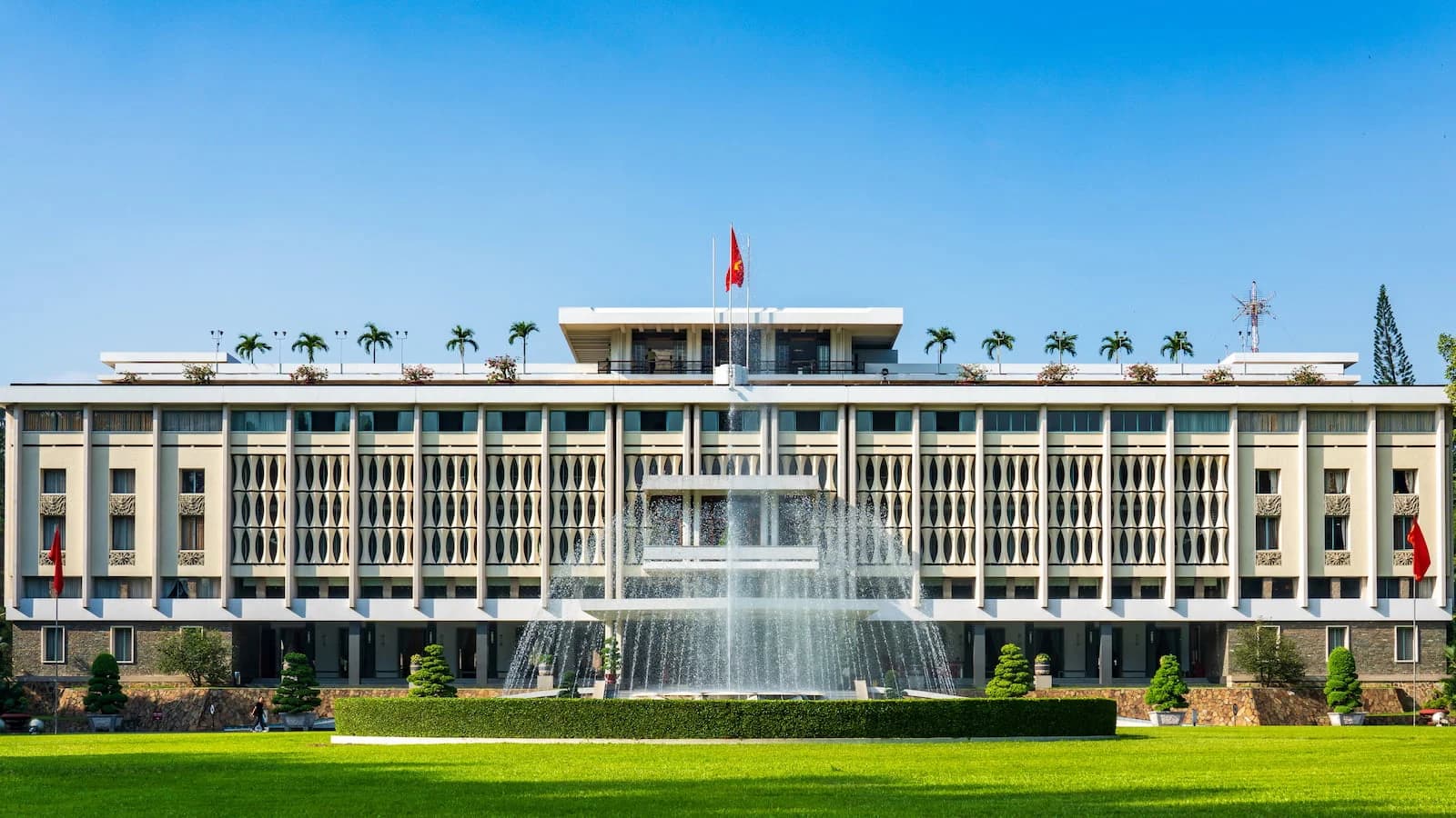 The Independence Palace in Saigon (Ho Chi Minh City), formerly the Presidential Palace of South Vietnam and site of the dramatic end of the Vietnam War in 1975. A key historical stop on our Essential Vietnam expedition.