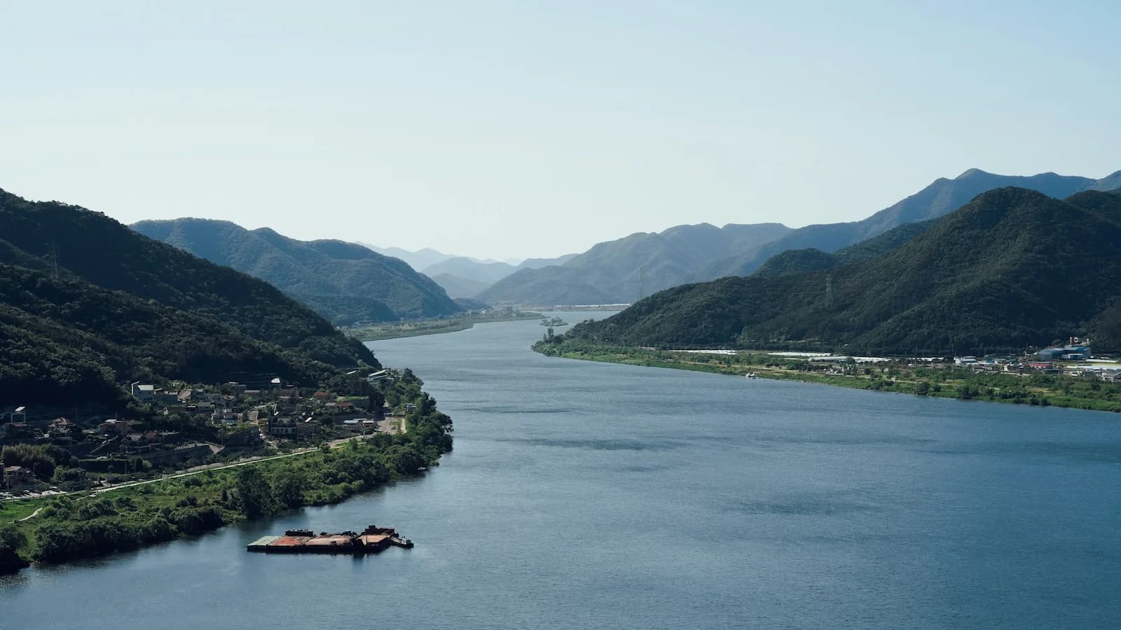 Scenic view of the Nakdong River, the western boundary of the Pusan Perimeter during the desperate early fighting of the Korean War, explored on Essential History Expeditions’ tour.